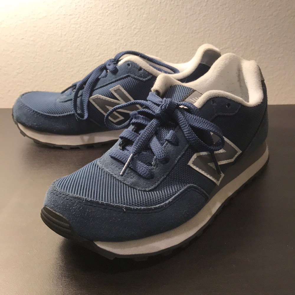 New Balance Navy 411 Size 7